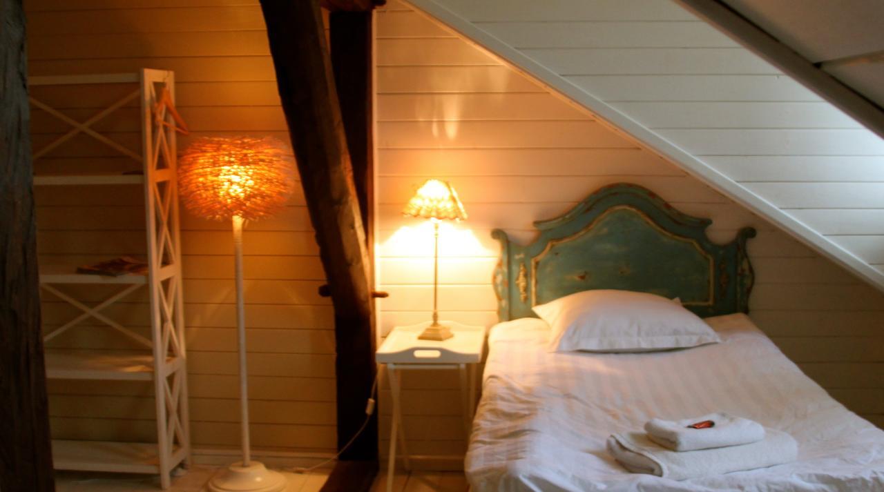 Ontika Boutique Guesthouse Phòng bức ảnh